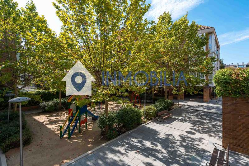 Foto 56769b97-b0f6-47fb-b4bd-dfe09764d5b4. Appartamento con riscaldamento piscina in Corralejos-Campo de las Naciones Madrid