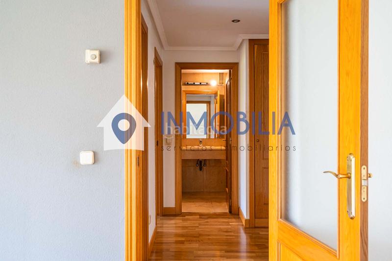 Foto b06995f8-f51b-4215-9b2e-4303d0fe0309. Flat with heating pool in Corralejos-Campo de las Naciones Madrid
