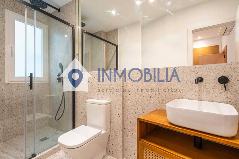 Foto 87276018-4f08-4992-b880-ba652336b545. Appartamento con riscaldamento in Cortes-Huertas Madrid