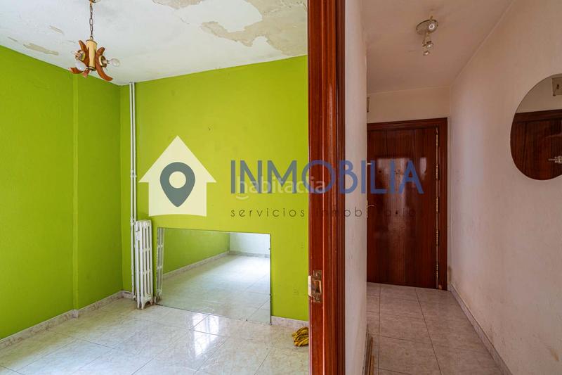 Foto 7925a8d6-1274-410f-ba6e-b1cbbd2671c3. Piso en Salvador Madrid