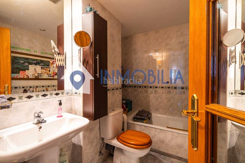 Foto 548abca6-2283-4efc-867f-fbd4e8659a7c. Penthouse with heating parking in Imperial Madrid