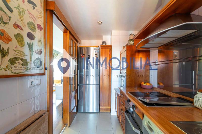 Foto 6b380159-e4ff-4dc7-a384-25a23788d395. Penthouse with heating parking in Imperial Madrid