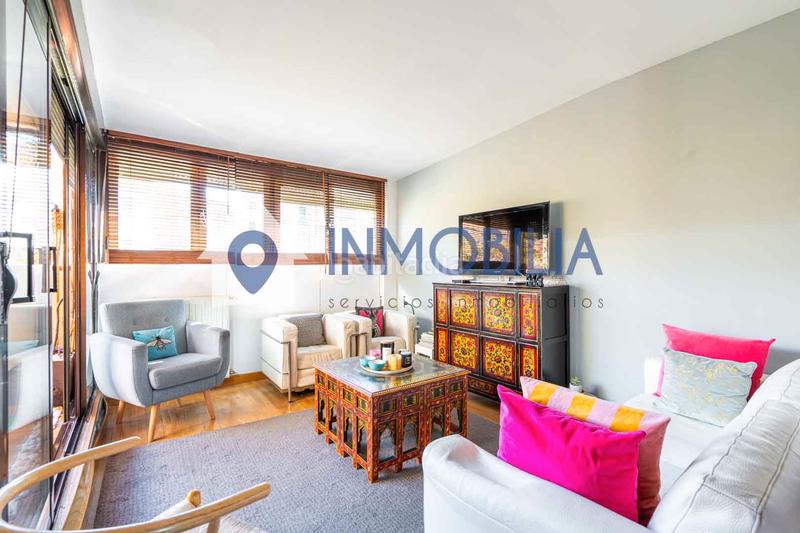 Foto 83094148-91bd-489d-bcf5-1fa00cfc3ac3. Penthouse with heating parking in Imperial Madrid