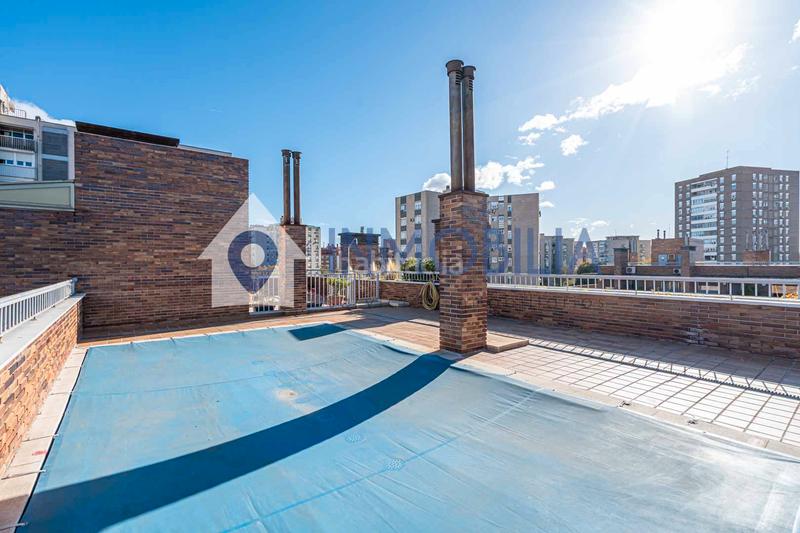 Foto 061f812d-7291-4949-8dac-1e81cae468ae. Attique avec chauffage piscine dans Media Legua Madrid