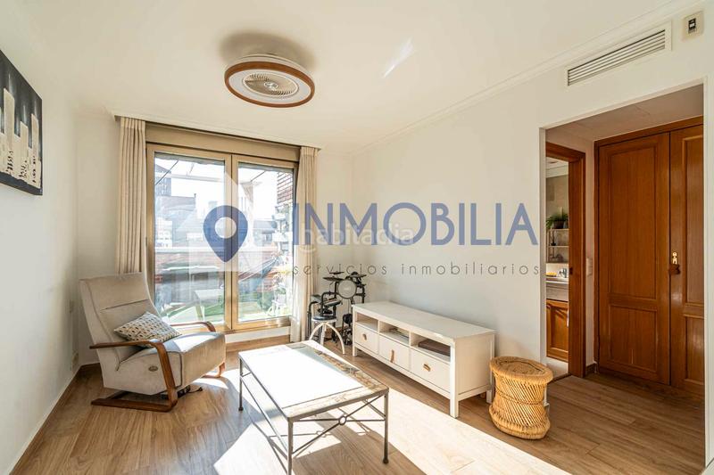 Foto 377a49b3-52cd-47d2-becd-5cb1e8da8688. Attique avec chauffage piscine dans Media Legua Madrid