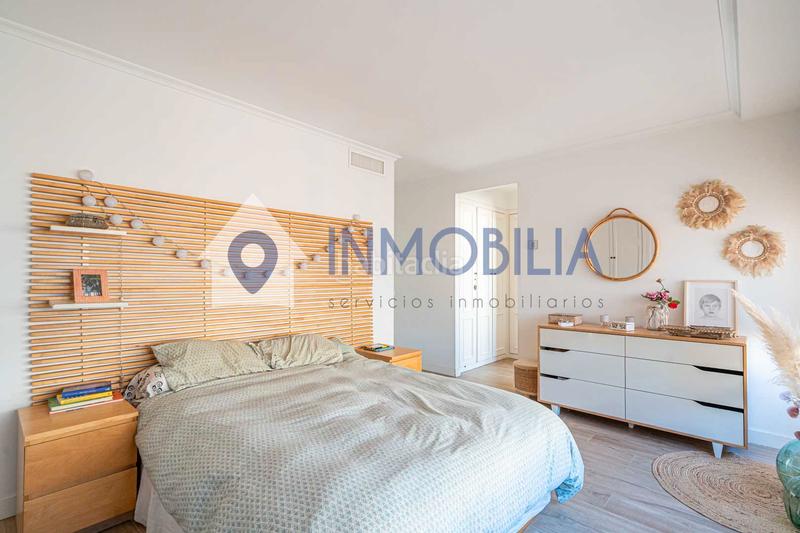 Foto 99bec2ed-77e3-476c-987d-fe7f68b4f443. Attique avec chauffage piscine dans Media Legua Madrid