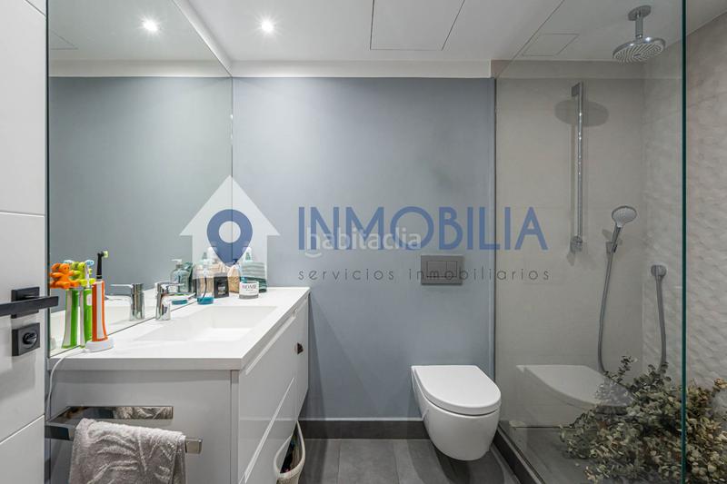 Foto 530b74d9-3a2a-4a0d-bb1d-7a43fa1bc54d. Dachwohnung mit heizung pool in Media Legua Madrid