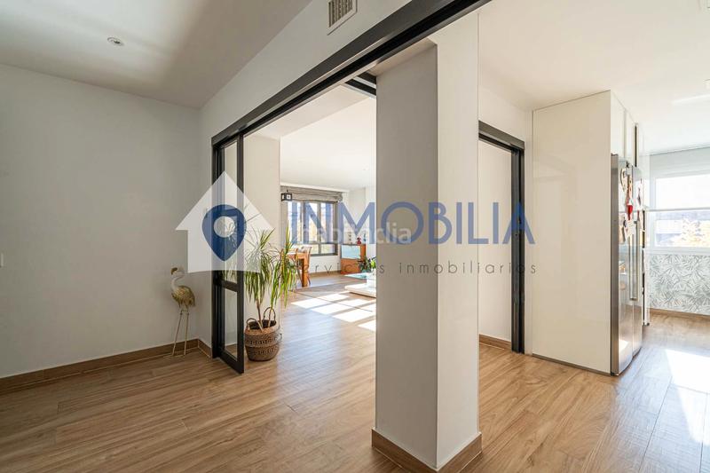 Foto 75cd29d3-3fca-4982-a895-bca5018b1c32. Dachwohnung mit heizung pool in Media Legua Madrid