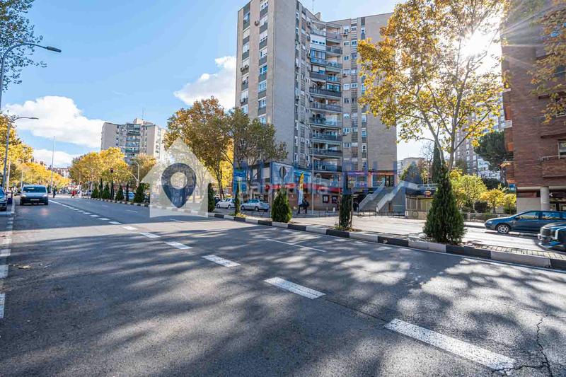 Foto b441d4c0-2986-42f9-a6e0-6fefbd3ae4d1. Dachwohnung mit heizung pool in Media Legua Madrid