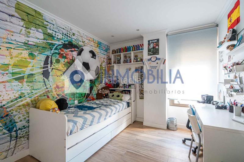 Foto d5adad71-a57c-411a-ac55-57b8da2d0509. Dachwohnung mit heizung pool in Media Legua Madrid