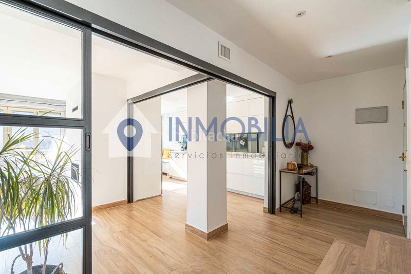 Foto df83ef4a-119e-4872-9d60-3fd4716ef654. Dachwohnung mit heizung pool in Media Legua Madrid