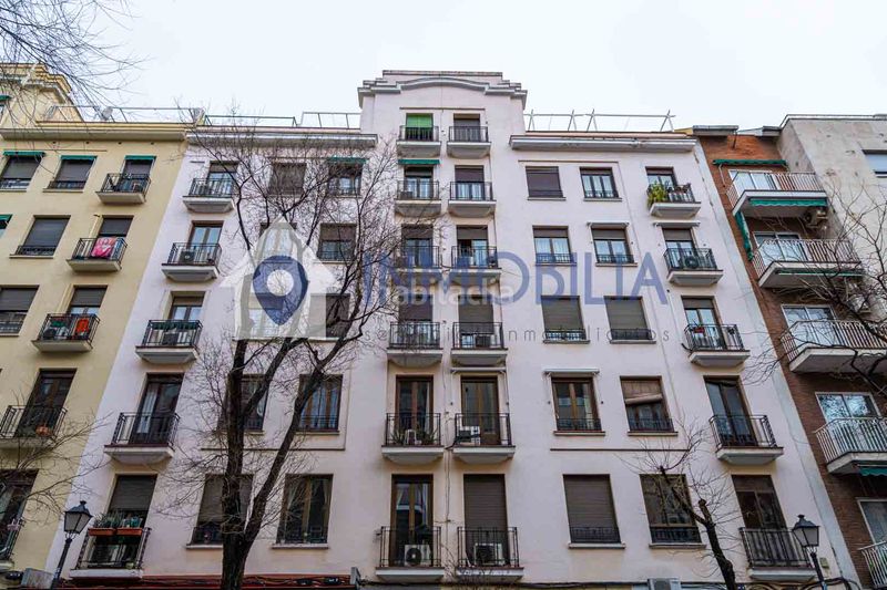 Foto e7877c12-d3eb-4a6e-8623-73fb5bde93ad. Pis amb calefacció a Arapiles Madrid