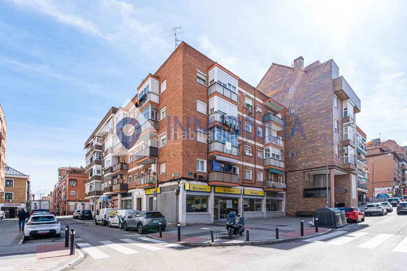Foto 4a9317e6-d27c-45e6-ad71-badaed050408. Pis amb calefacció a Canillas Madrid