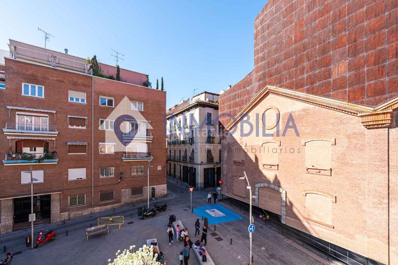 Foto a9f6d25e-e01b-4019-96a4-32e533fb45c2. Pis amb calefacció a Cortes-Huertas Madrid