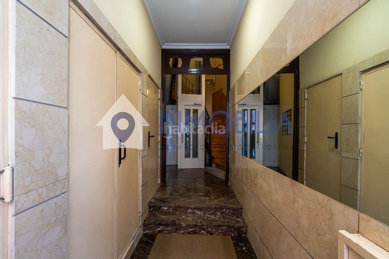 Foto ae43673f-df50-4dfe-9cf6-5a5a499a8100. Pis amb calefacció a Cortes-Huertas Madrid