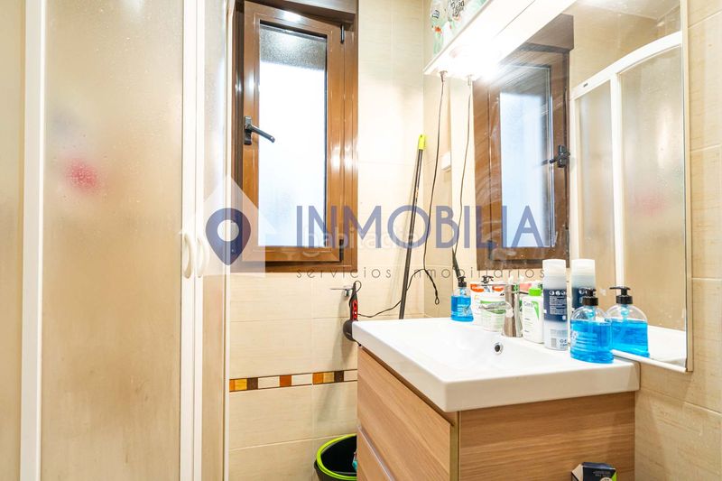 Foto fe7544c7-c877-4d68-b1f2-674c824aba79. Pis amb calefacció a Cortes-Huertas Madrid