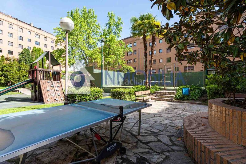 Foto 0771958c-ec92-45d1-b1a9-d9e70f6dc3e0. Àtic amb calefacció piscina a Conde Orgaz - Piovera Madrid