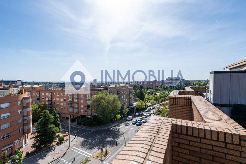 Foto 0d0c8956-64fd-449d-af42-bae1605df92c. Àtic amb calefacció piscina a Conde Orgaz - Piovera Madrid