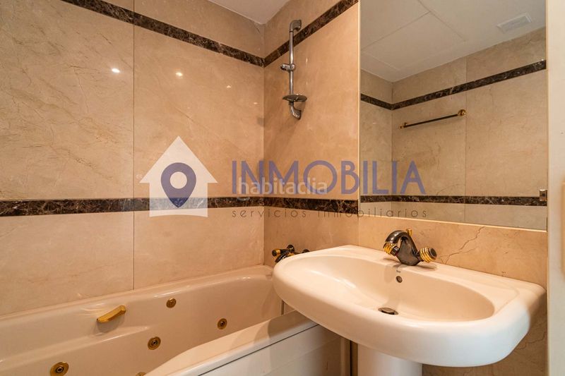 Foto 2495f508-2c8c-440d-99b1-14f7435b7487. Àtic amb calefacció piscina a Conde Orgaz - Piovera Madrid