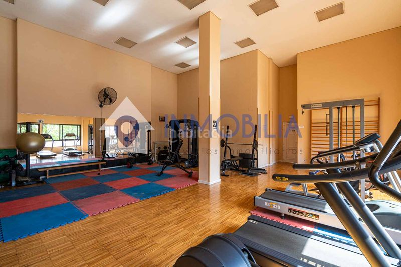 Foto 6624dbe5-1a40-4472-b0e9-ff50709dacfb. Àtic amb calefacció piscina a Conde Orgaz - Piovera Madrid