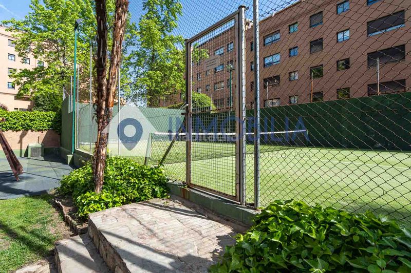 Foto 86bd1fb9-2ca2-4a14-8536-43cc5cd91126. Àtic amb calefacció piscina a Conde Orgaz - Piovera Madrid