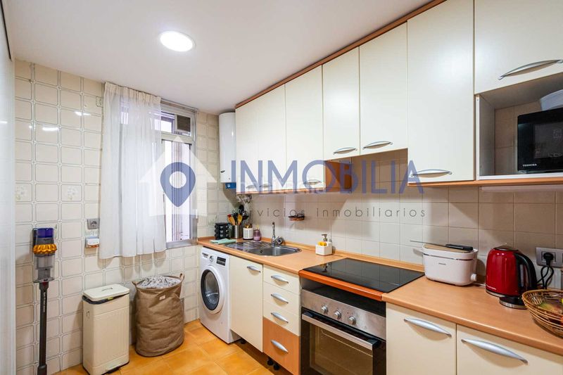 Foto 87911258-58ae-4df0-9303-c9eb86315ece. Pis amb calefacció a Palos de Moguer Madrid