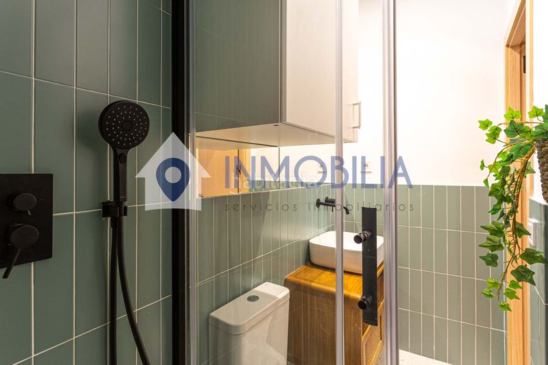 Foto f02b88af-59f3-4254-9bd5-959f2d84c713. Piso en Embajadores-Lavapiés Madrid