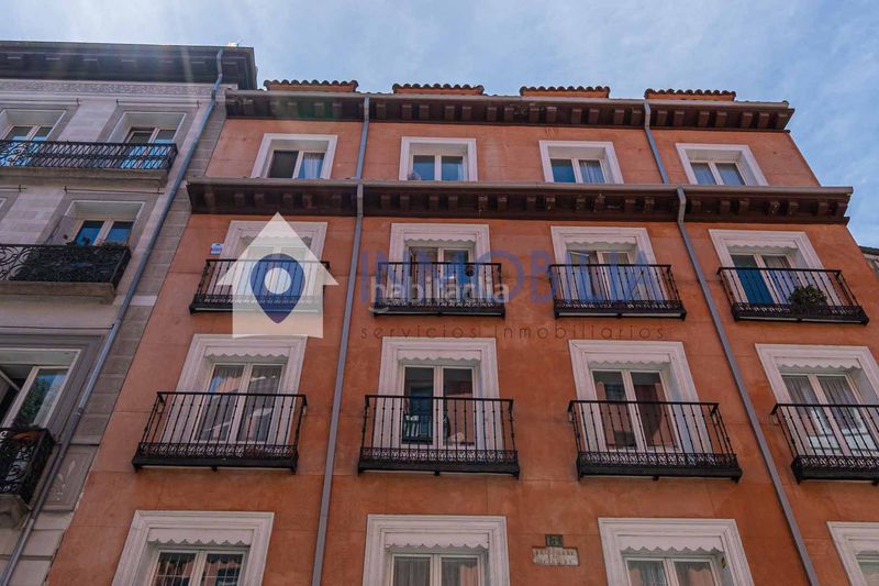 Foto b6d948b9-ffaa-4dca-abc4-8e34b3505489. Dúplex amb calefacció a Embajadores-Lavapiés Madrid