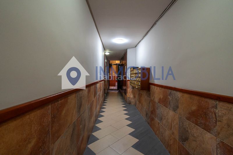 Foto cdba0ee0-c13d-439d-8568-9a7e45056885. Pis amb calefacció a Embajadores-Lavapiés Madrid