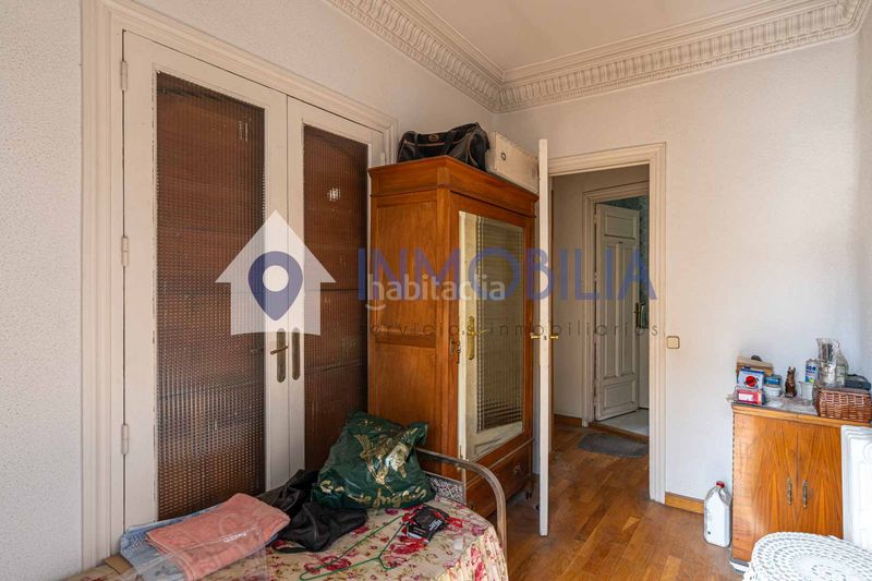 Foto 2a3c0443-105d-4c72-b24f-f23d588f5d3c. Pis a Palacio Madrid