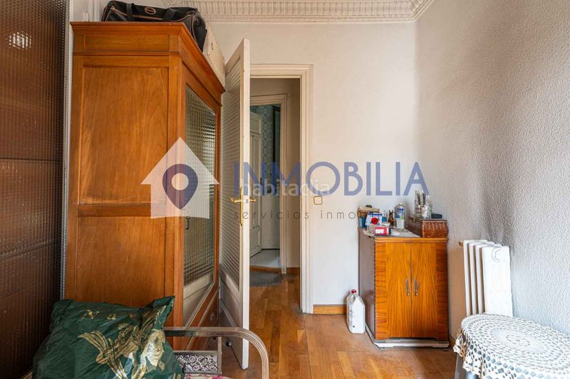 Foto 4b18f03a-956f-4f61-b3d3-e51ade2d5a3e. Pis a Palacio Madrid