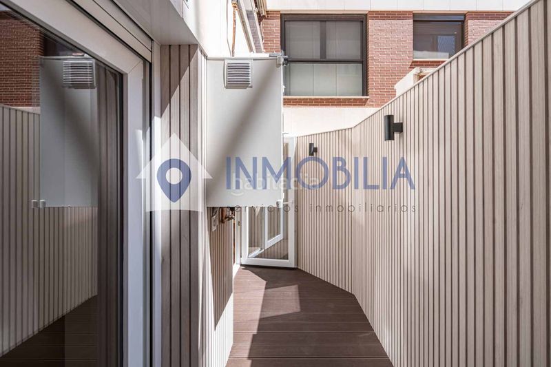 Foto bfa941f8-9b22-4418-b888-b19d04c8dad6. Pis amb calefacció aparcament piscina a Lista Madrid