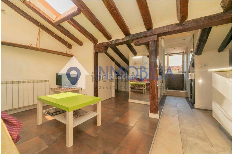 Foto 1b20cd7f-13ce-40c3-b171-c617c899f252. Flat with heating in Embajadores-Lavapiés Madrid