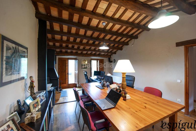 Foto 1c204c82-286f-4f59-9821-31f5aad51845. Casa amb calefacció aparcament a Palol de Revardit