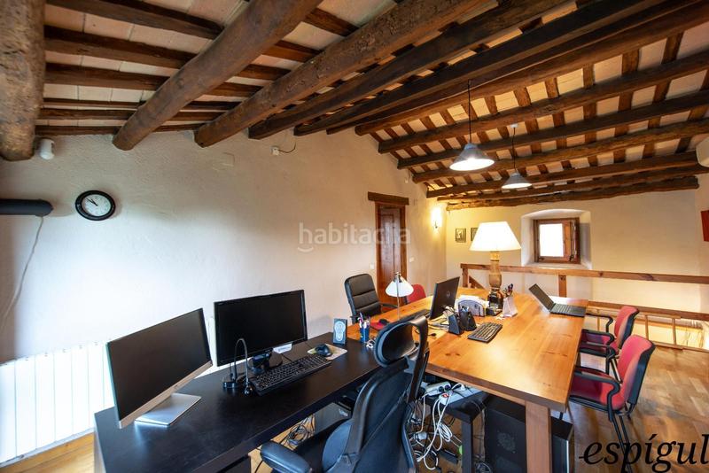 Foto 1e8dcb4b-b11e-4a17-b16d-8334c0e9e5e2. Casa amb calefacció aparcament a Palol de Revardit