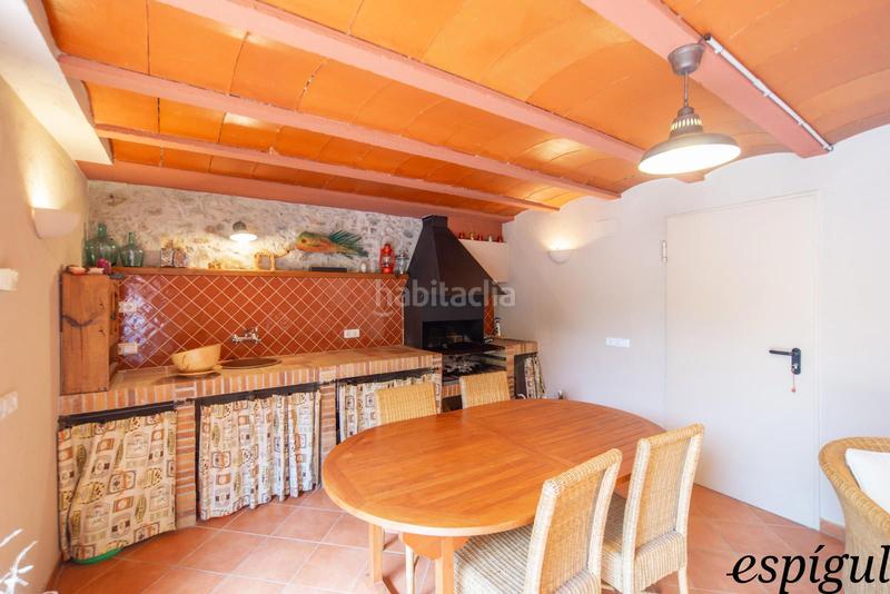 Foto 2b9a3322-2fc4-49a0-9b0b-0415594db962. Casa amb calefacció aparcament a Palol de Revardit