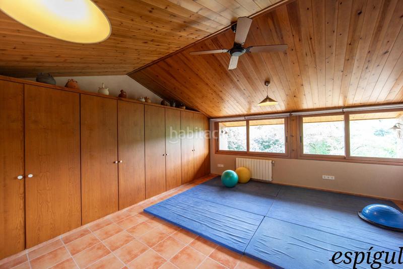 Foto 8de29bb1-ddcc-4f67-af9a-5583bc8104d0. Casa amb calefacció aparcament a Palol de Revardit