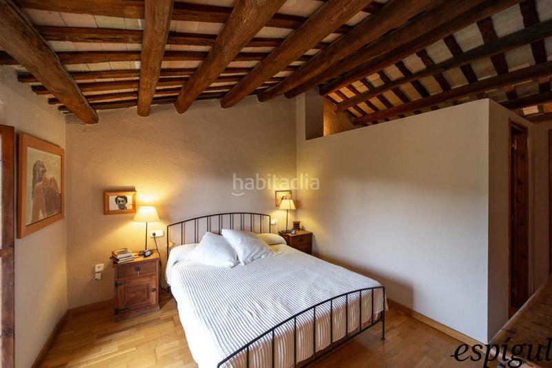 Foto 9ca74b18-9ca0-4444-94a5-1f3cd185c2ea. Casa amb calefacció aparcament a Palol de Revardit