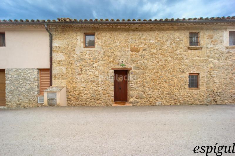 Foto 9df3fcfc-3c3c-4ac5-8cc3-0b33660210c9. Casa amb calefacció aparcament a Palol de Revardit