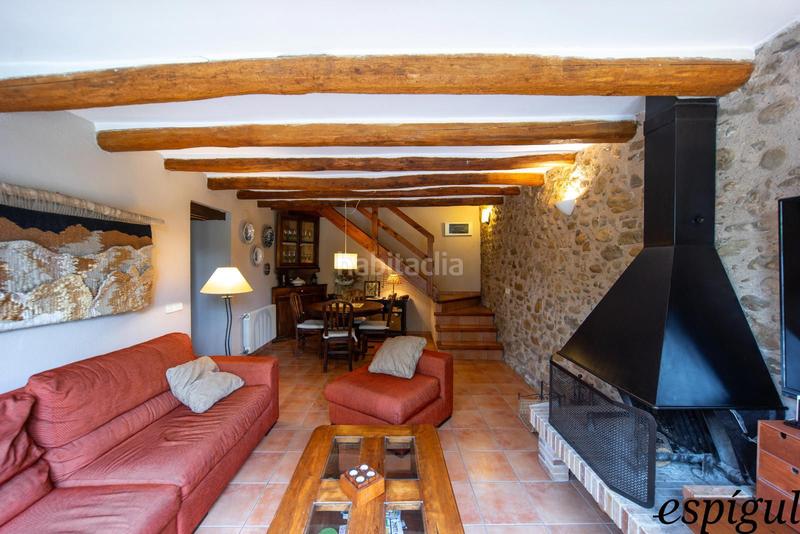 Foto bcb9f8b5-5f1f-4045-ac8d-2b0266dbaf4f. Casa amb calefacció aparcament a Palol de Revardit