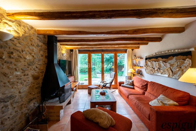 Foto edeec04c-6476-42e9-9543-c13d84a20a81. Casa amb calefacció aparcament a Palol de Revardit