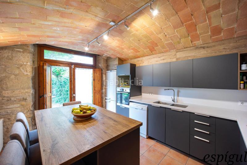 Foto ee75db5e-fbd4-47d6-96ee-68ab35d6bd17. Casa amb calefacció aparcament a Palol de Revardit