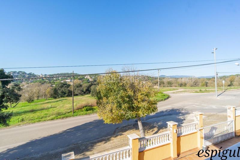 Foto 6e10d16b-961f-431b-be57-64b7dc77faaa. Haus mit heizung parking in Residencial Park Maçanet de la Selva