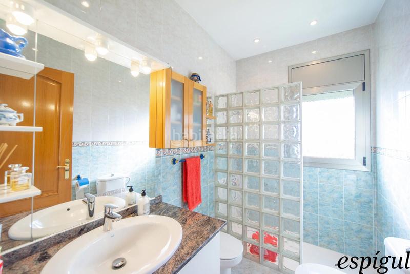 Foto 9fcc609d-2459-4e49-a1b8-a8c9df8c93f2. Haus mit heizung parking in Residencial Park Maçanet de la Selva