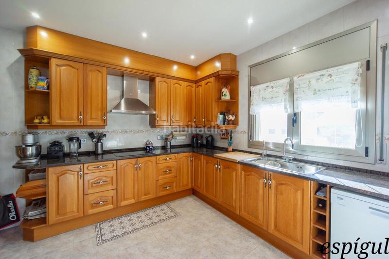 Foto f22ffea0-f405-4a5e-8243-3938b3c1b487. Haus mit heizung parking in Residencial Park Maçanet de la Selva