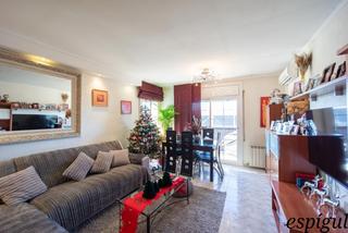 Pis  Corunya. Bonito piso en venta en sant narcís