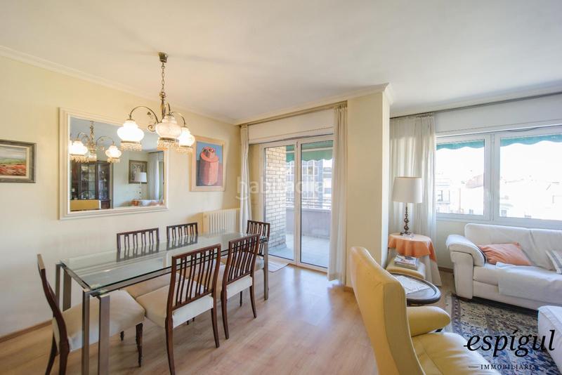Foto a0fe5a38-e64b-4a0d-9c4a-f423ab6a8032. Piso excepcional piso en plaza marquès de camps en Girona