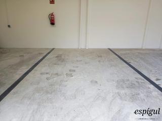 Aparcament cotxe a Rutlla 217. Plaza de parking en planta baja en girona  químics