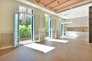 Pis  Valencia. Elegante piso en venta recin reformado junto a passeig de sant