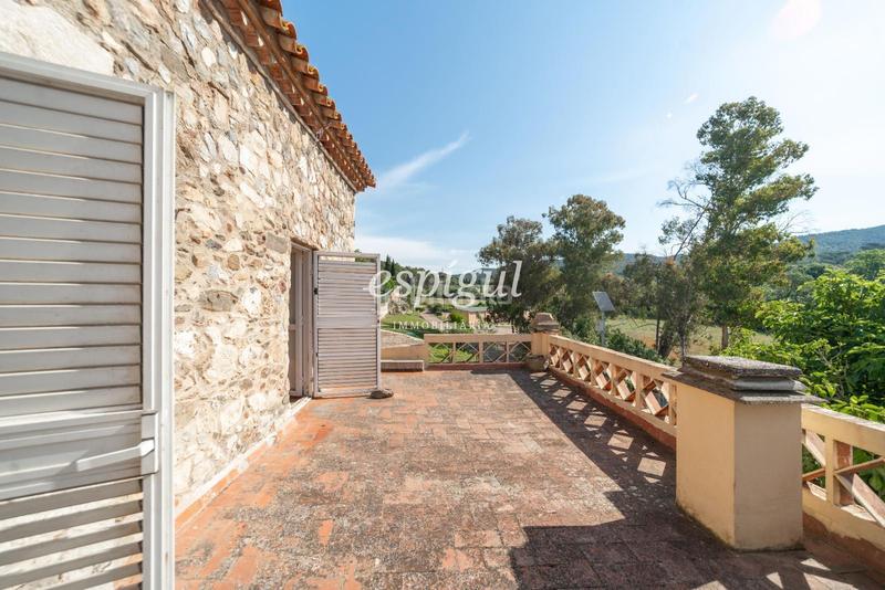 Foto 0de0c8a8-a708-444a-8be5-e1da9e49d0f5. Semi detached house with heating parking in Sant Daniel Girona